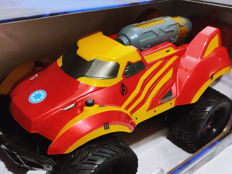 AUTO ZDALNIE STEROWANE MARVEL AVENGERS IRON THRUSTER