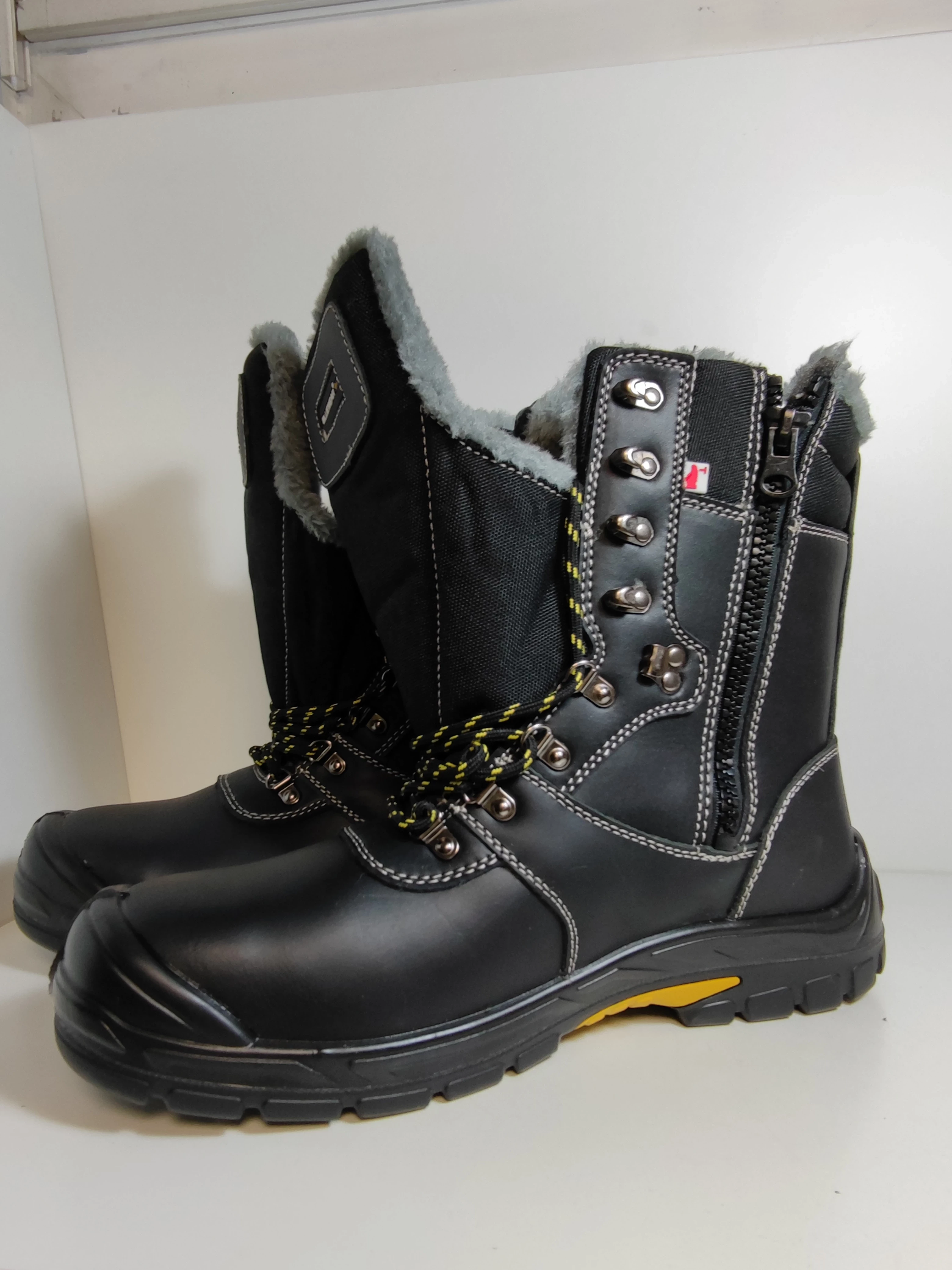 buty-bluewear-2305840-r46-w-pudelku-okazja-ean-gtin-7330571481384