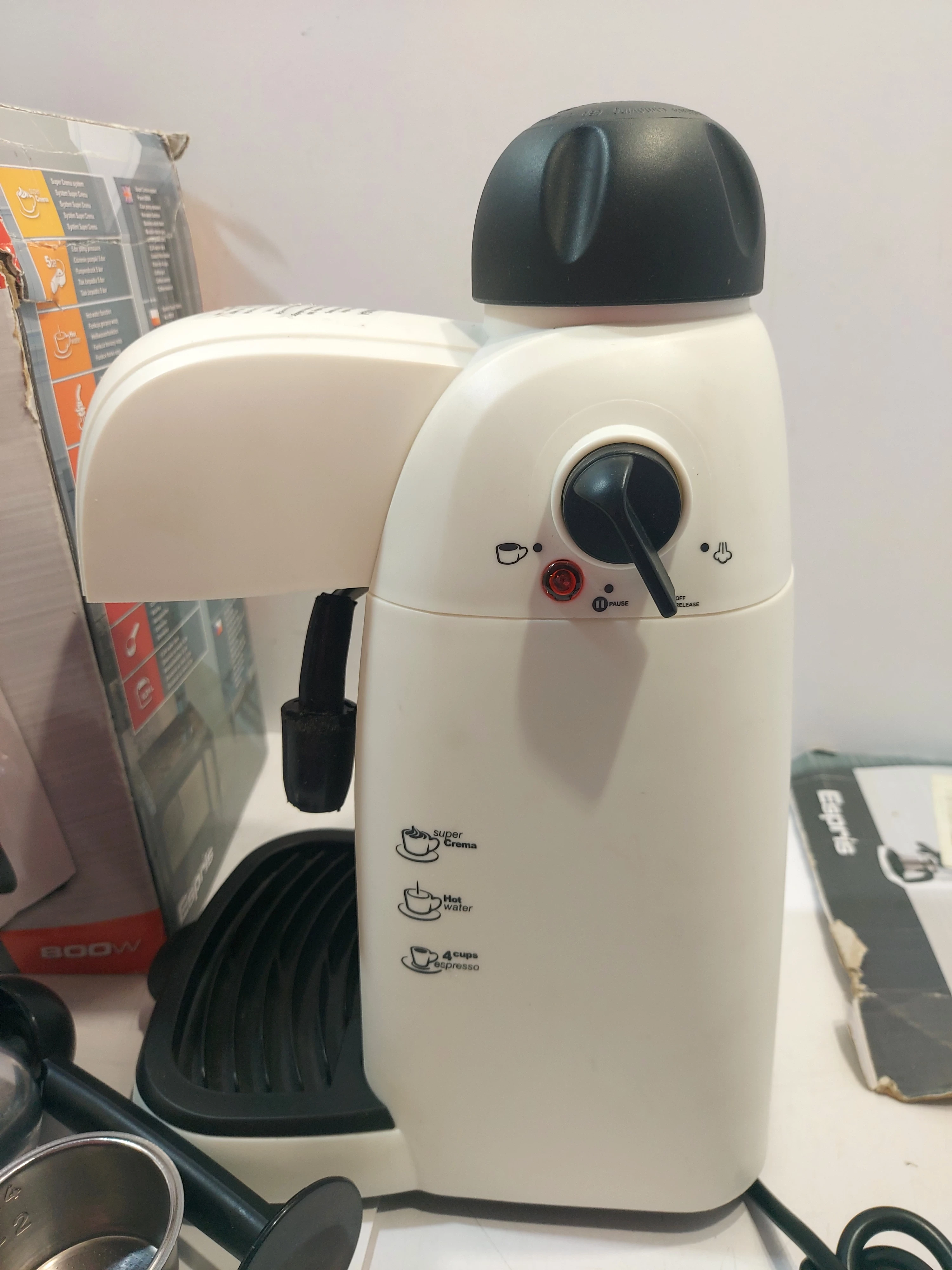 ekspres-cisnieniowy-kolbowy-amica-cd1011-800w-kod-producenta-cd-1011