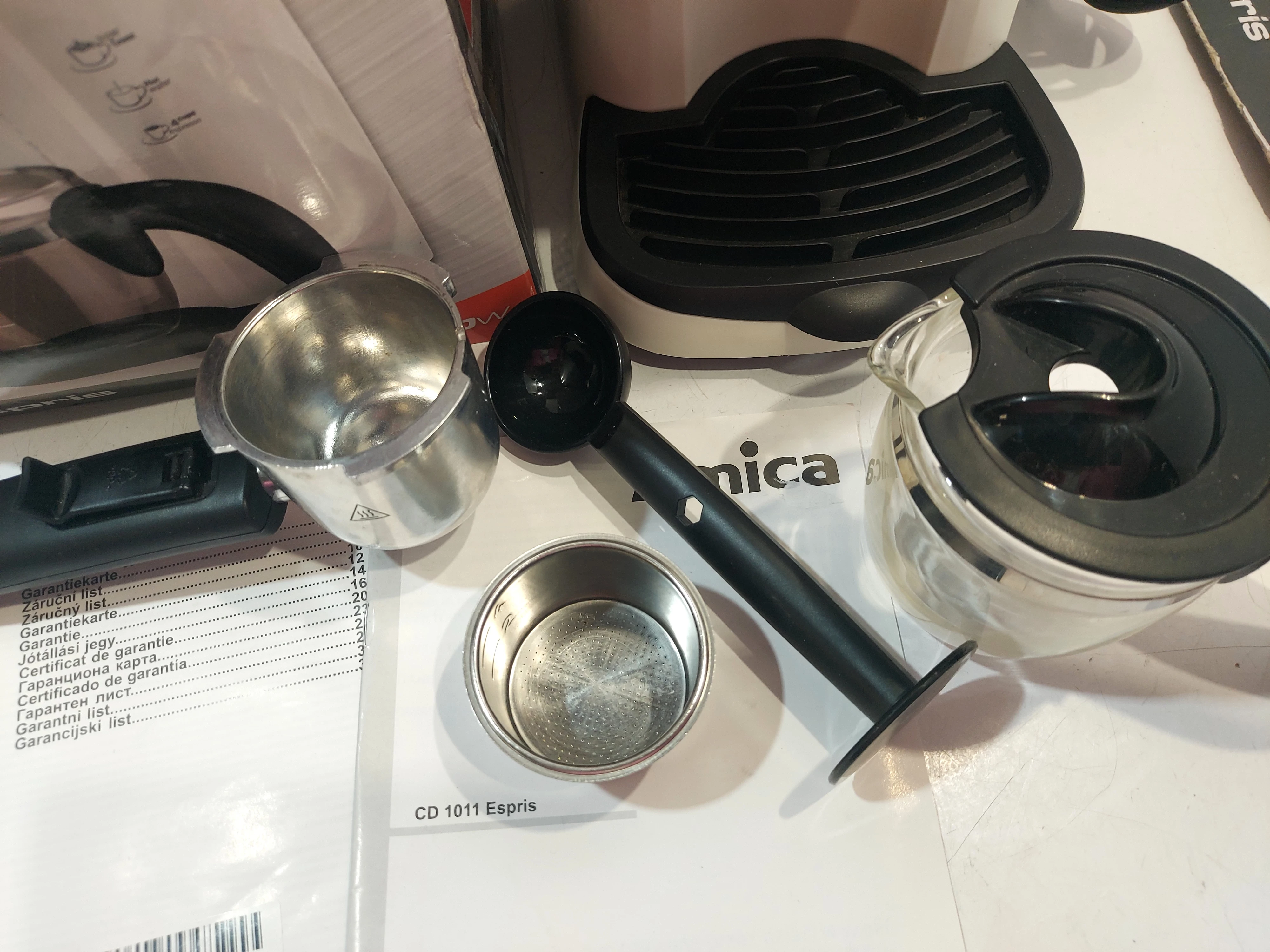 ekspres-cisnieniowy-kolbowy-amica-cd1011-800w-ean-gtin-5906006900687