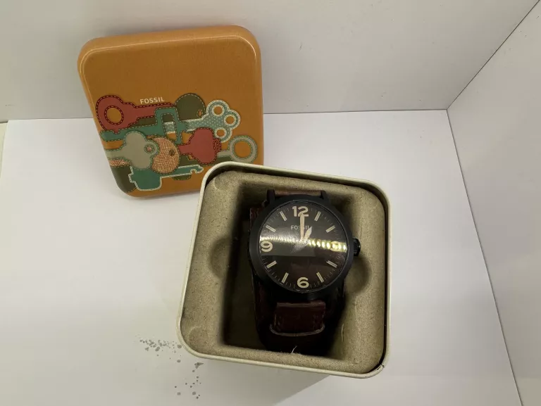 ZEGAREK FOSSIL JR-1365