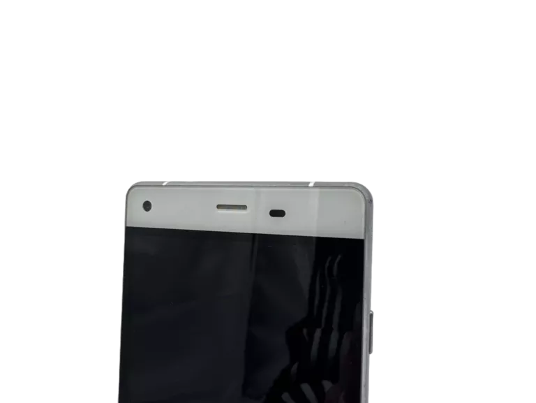 TELEFON KIANO ELEGANCE 5,0 1/8GB OPIS
