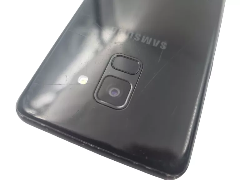 telefon-samsung-galaxy-dual-sim-a8-432gb-56-ean-gtin-8801643197339