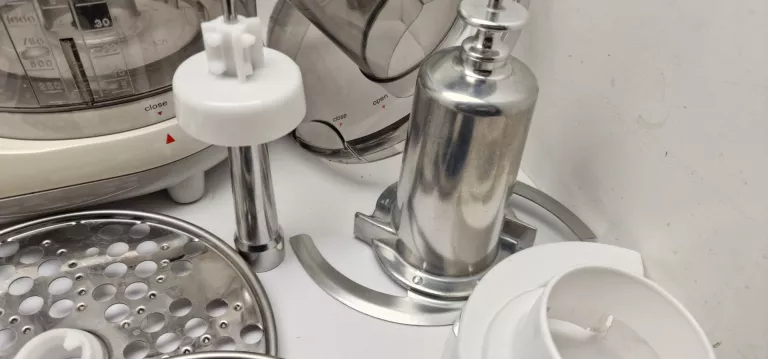 ROBOT KUCHENNY ZELMER TALENT 881.2 900 W BIAŁY