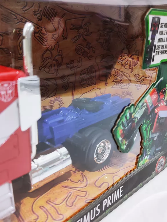SAMOCHODOWY ROBOT 2W1 OPTIMUS PRIME TRANSFORMERS