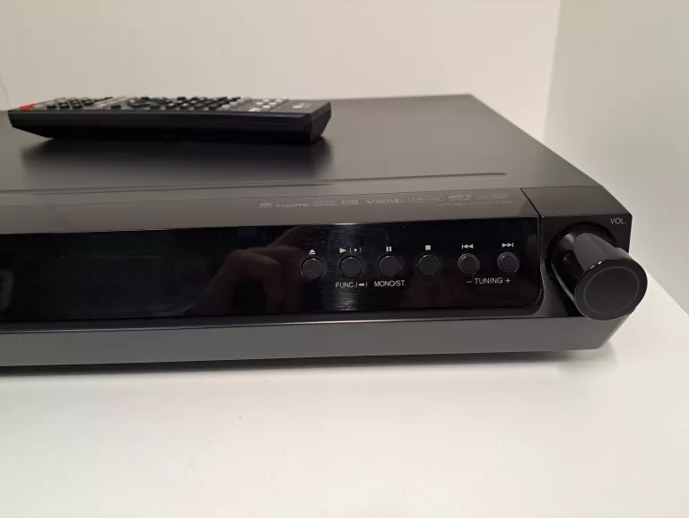 LG ZESTAW KINA DOMOWEGO LG HT 552 5.1 / BDB STAN