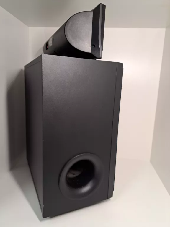 LG ZESTAW KINA DOMOWEGO LG HT 552 5.1 / BDB STAN