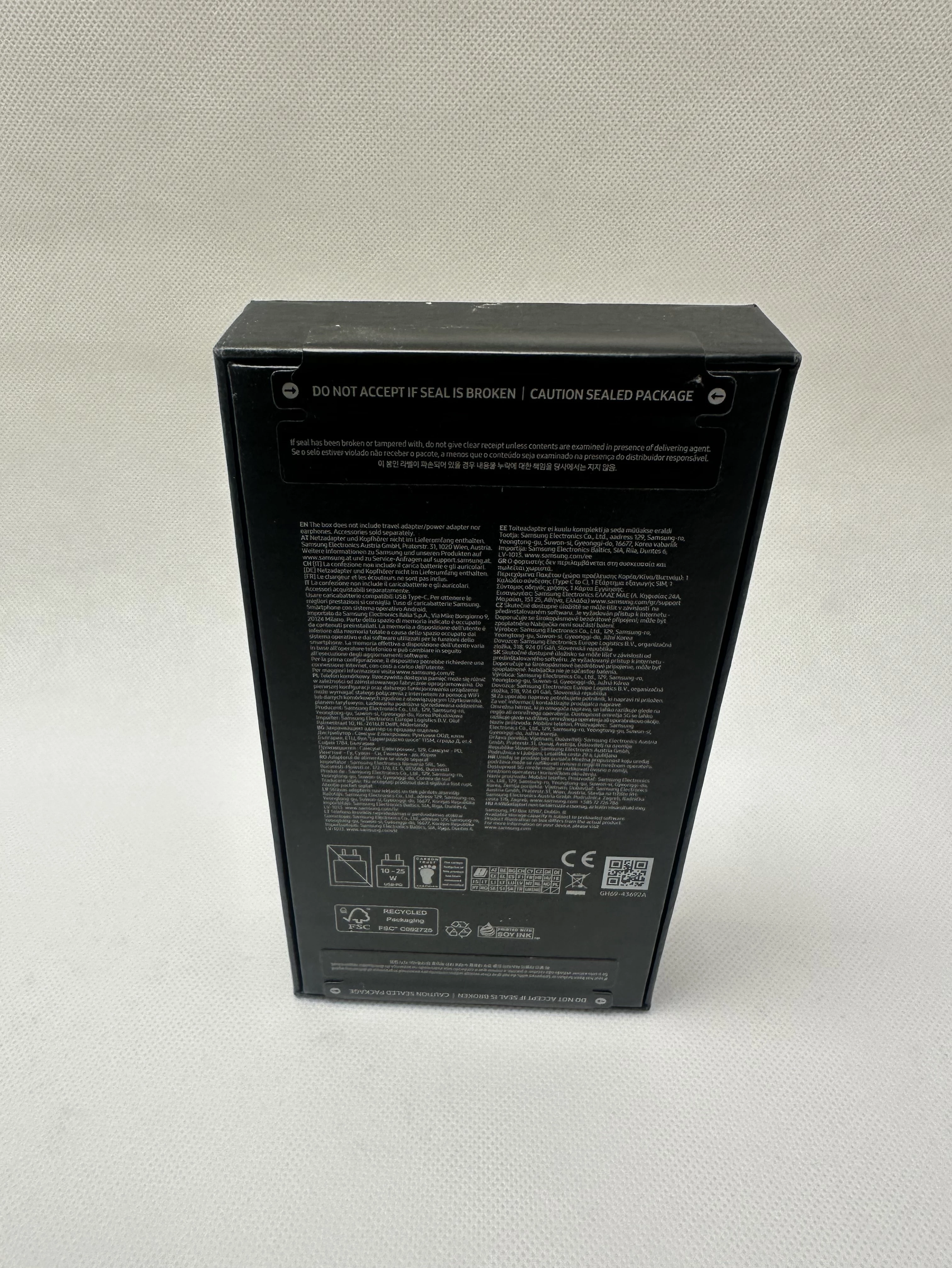 telefon-samsung-galaxy-s24-kod-producenta-sm-s921bzkdeue