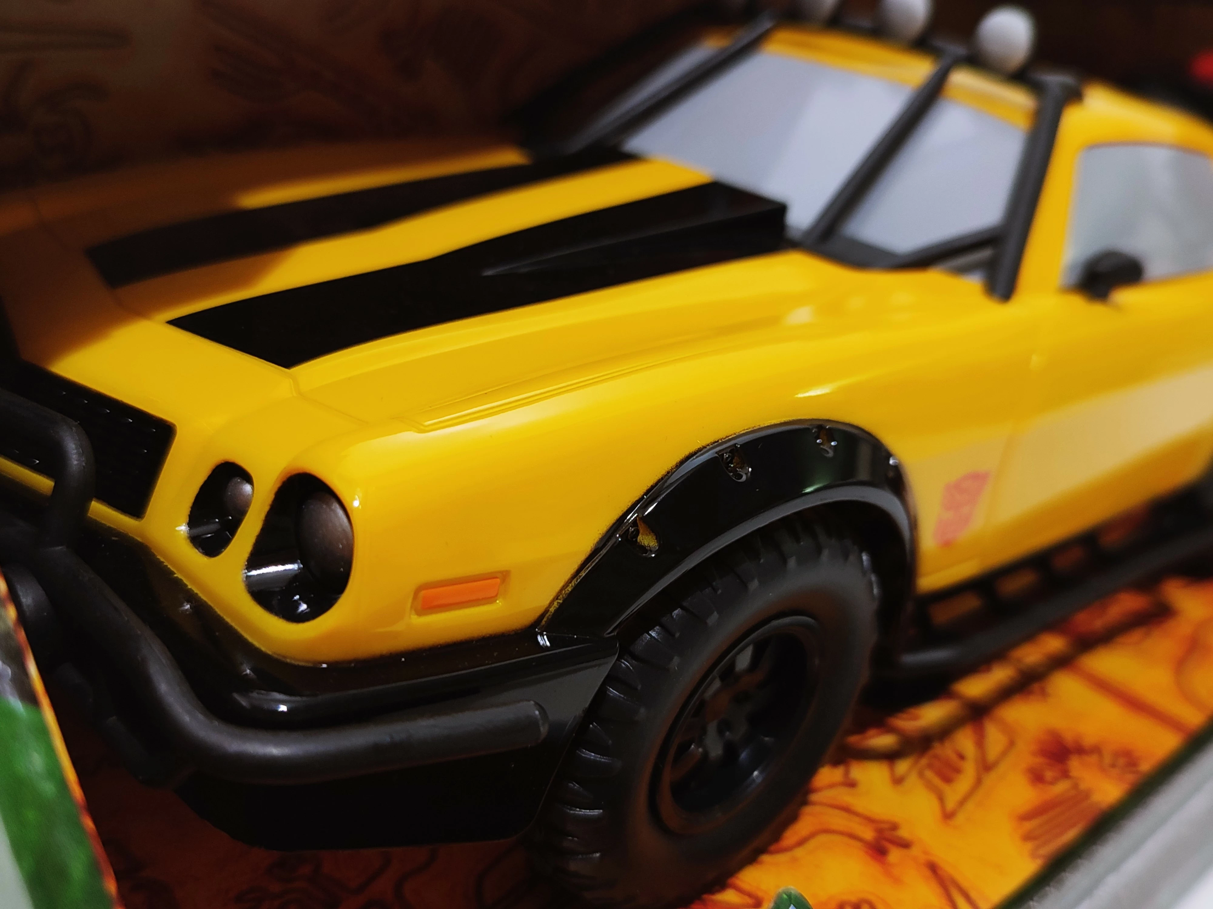 jada-toys-transformers-chevrolet-camaro-stan-11323-238058