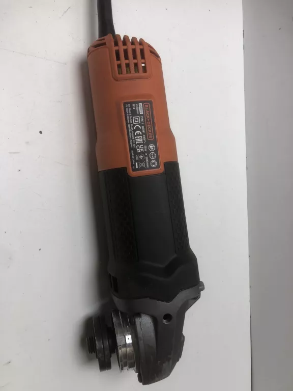 SZLIFIERKA KĄTOWA BLACK DECKER BEG220 900W 125 MM