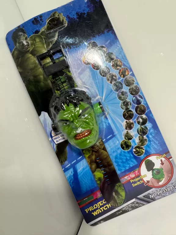 ZEGAREK Z PROJEKTOREM HULK