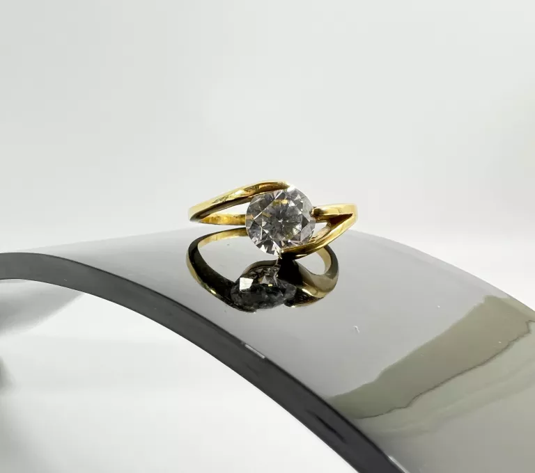 zloty-pierscionek-z-cyrkonia-585-346g-r13-material-15835-2