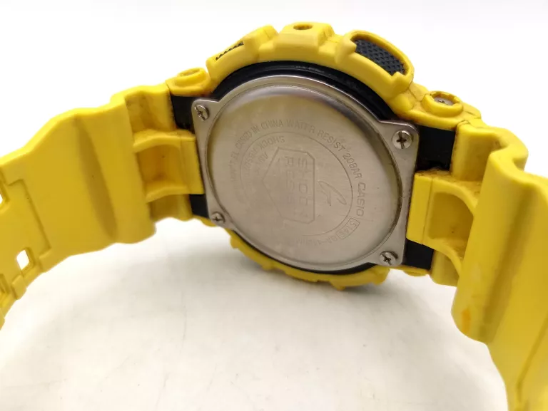 ZEGAREK CASIO G-SHOCK GA-110 NM ZÓŁTY