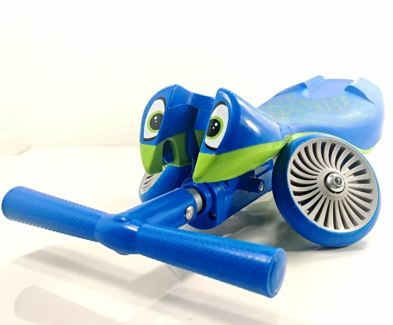 MOOKIE SCUTTLE BUG ROWER BIEGOWY JEŹDZIK NIEBIESKO-ZIELONY