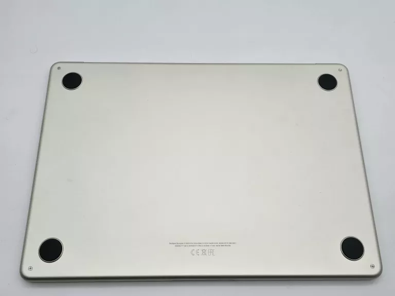 LAPTOP MACBOOK AIR (13-INCH, M3, 2024) GW MARZEC 2025