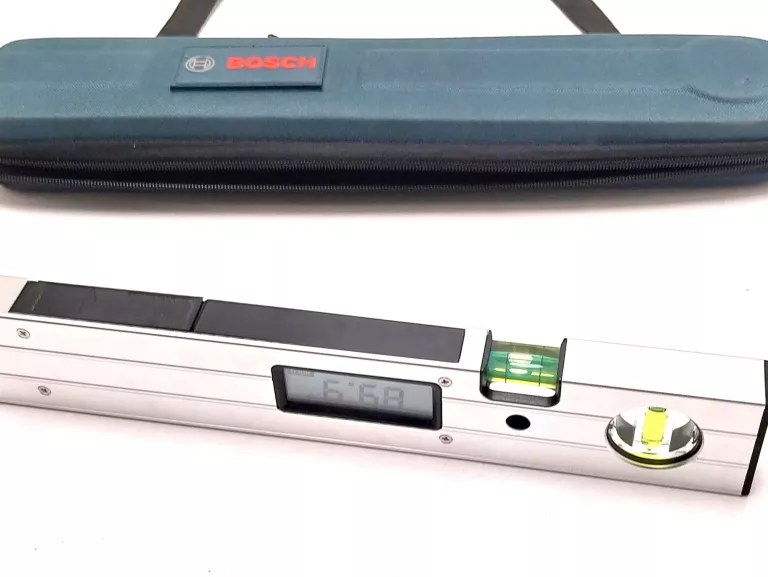 KĄTOWNIK CYFROWY BOSCH GAM 220 MF + ETUI