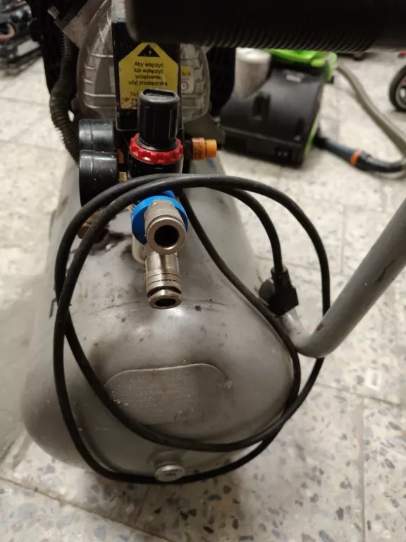 KOMPRESOR OLEJOWY SPRĘŻARKA TAGRED 50L V2 2 TŁOKI TA360