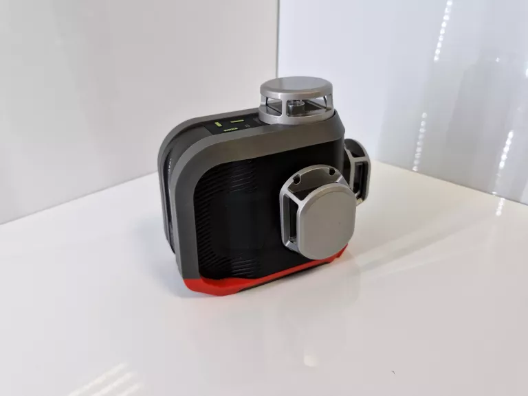 LASER KRZYŻOWY 360 PRO TYXER 3DG LINIOWY ZIELONY SAMOPOZIOMUJACY ZESTAW