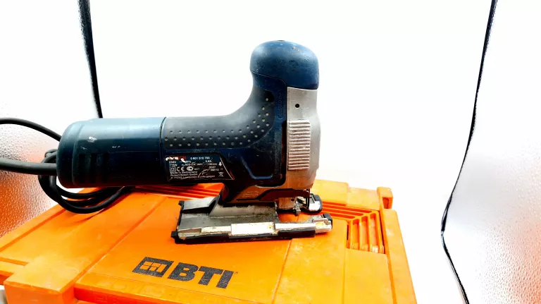 WYRZYNARKA BOSCH GST 135 CE WALIZKA