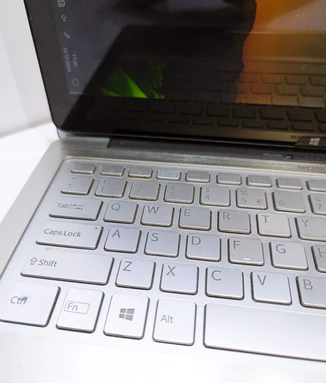 laptop-sony-vaio-fit-multi-flip-svf13n1x2es-i7-45008gb240ssd-kod-producenta-svf13n1x2es