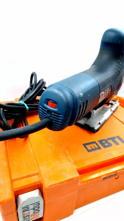 WYRZYNARKA BOSCH GST 135 CE WALIZKA