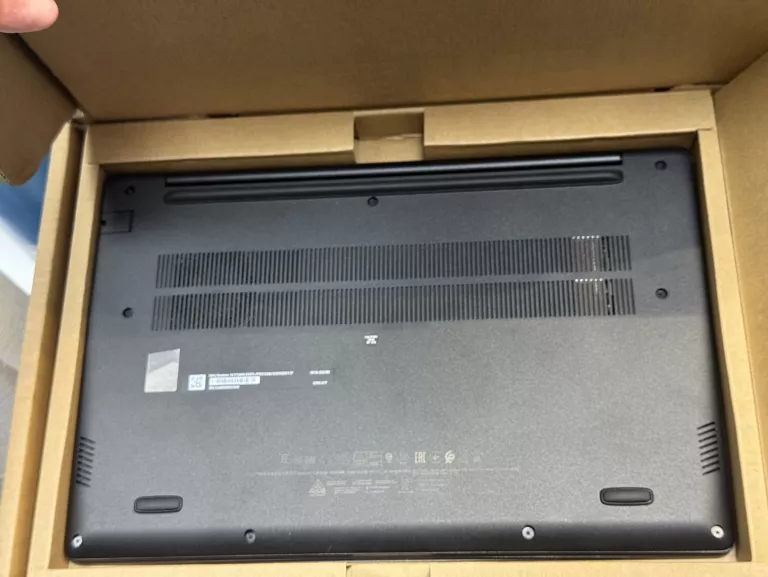 LAPTOP MSI MODERN 14 F13MG INTEL CORE I5-1335U, 14,0”, 16GB RAM, 512GB SSD