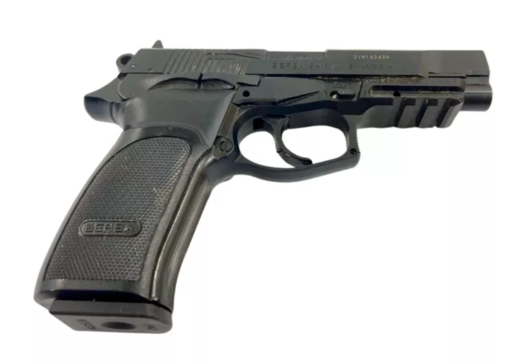 WIATRÓWKA PISTOLET BERSA THUNDER 9 PRO 4,5 MM BB ŚRUT OKRĄGŁY