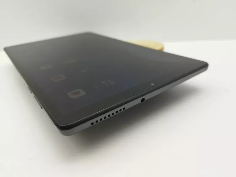 tablet-lenovo-tab-m10hd-porysowany-ekran-kolor-127448-3