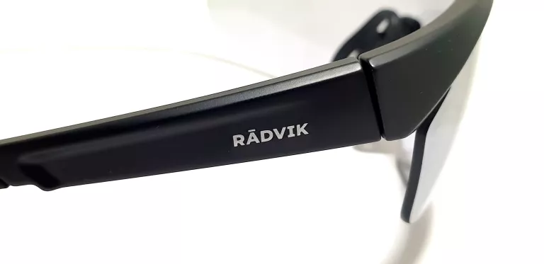 okulary-ubbe-pc-rd-833-1-radvik-z-fotochromowymi-szklami-uv400-uni-kod-producenta-utig2039-shinyblack