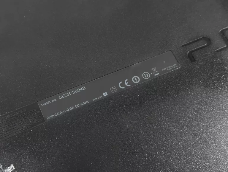 KONSOLA PLAYSTATION 3 SLIM CECH-3004B 300GB + DWA PADY I ZASILACZ
