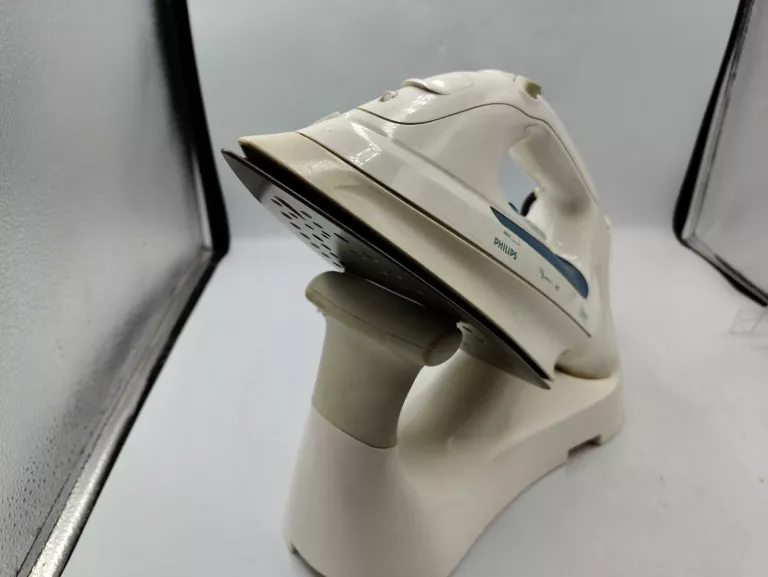 zelazko-bezprzewodowe-philips-azur-excel-plus-555-z-podstawa-ean-gtin-5903693658235