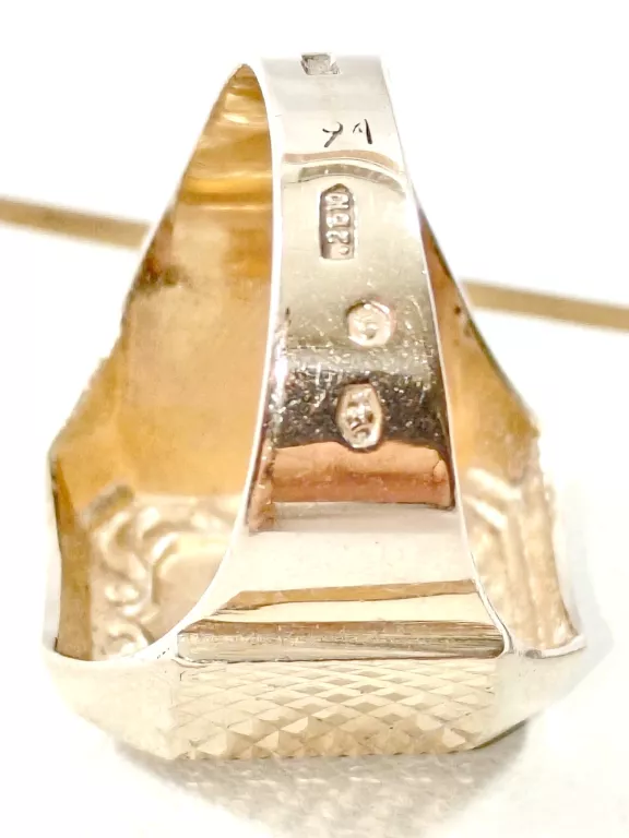 zloty-sygnet-1052g-585-r26-20-x-15mm-marka-248811-958954