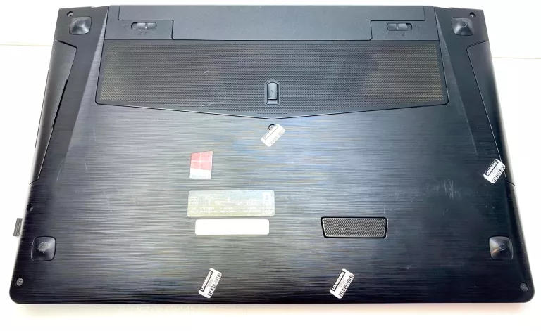 LAPTOP LENOVO Y500
