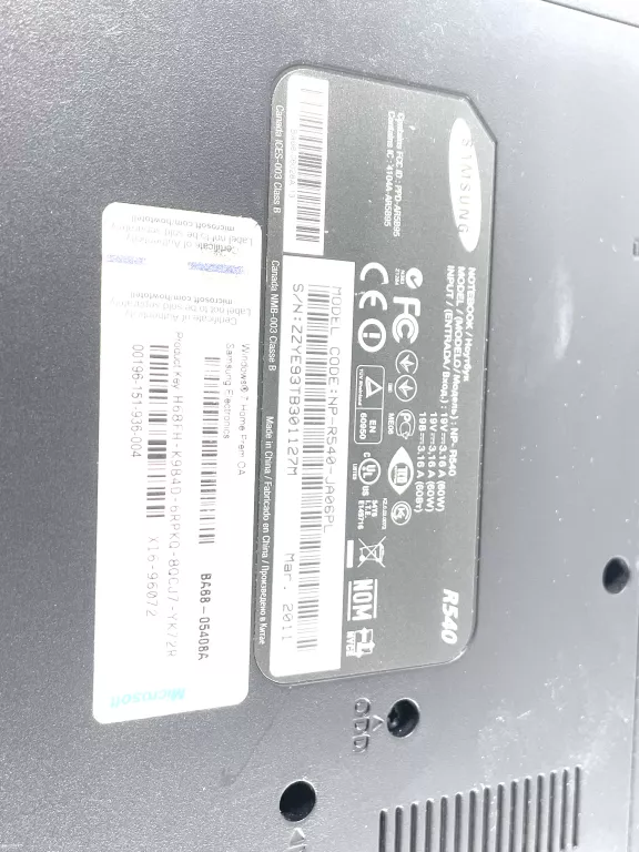 LAPTOP SAMSUNG R540