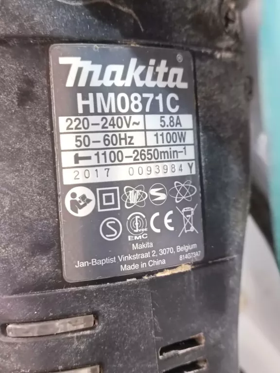 MŁOT UDAROWY MAKITA HM0871C