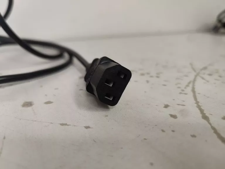 KABEL ZASILAJĄCY DO KOMPUTERA 3-PINOWY