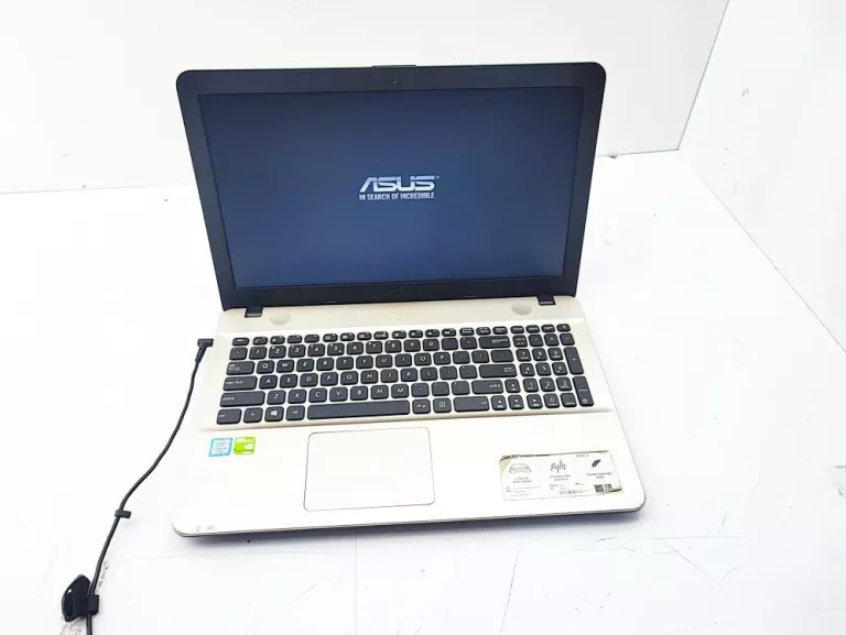 LAPTOP ASUS X541U