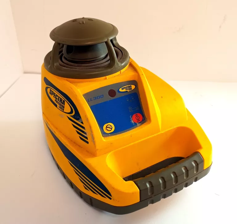 LASER LINIOWY CZERWONY SPECTRA PRECISION LL300