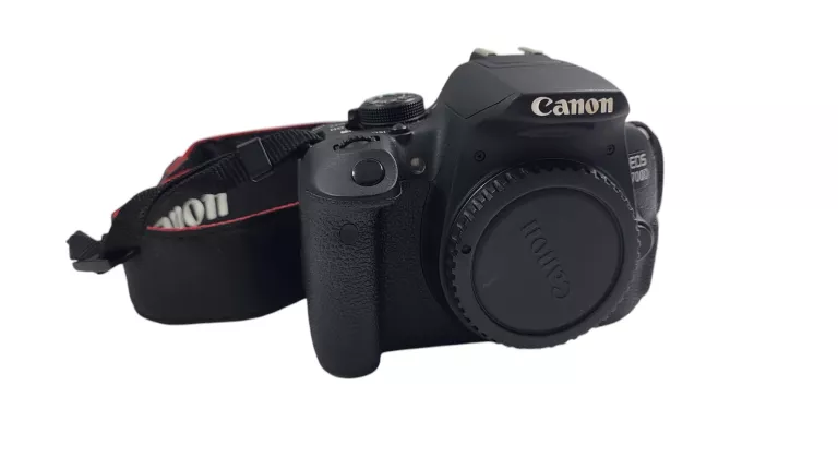 APARAT CANON EOS 700D + OBIEKTYW CANON EFS 15-55MM