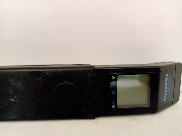 PROFESJONALNY TERMOMETR NA PODCZERWIEŃ  ATORN PROSCAN 520