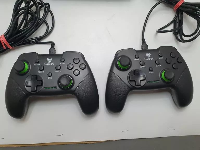 KONSOLA PS3 500GB 2X PAD GRY GRATIS