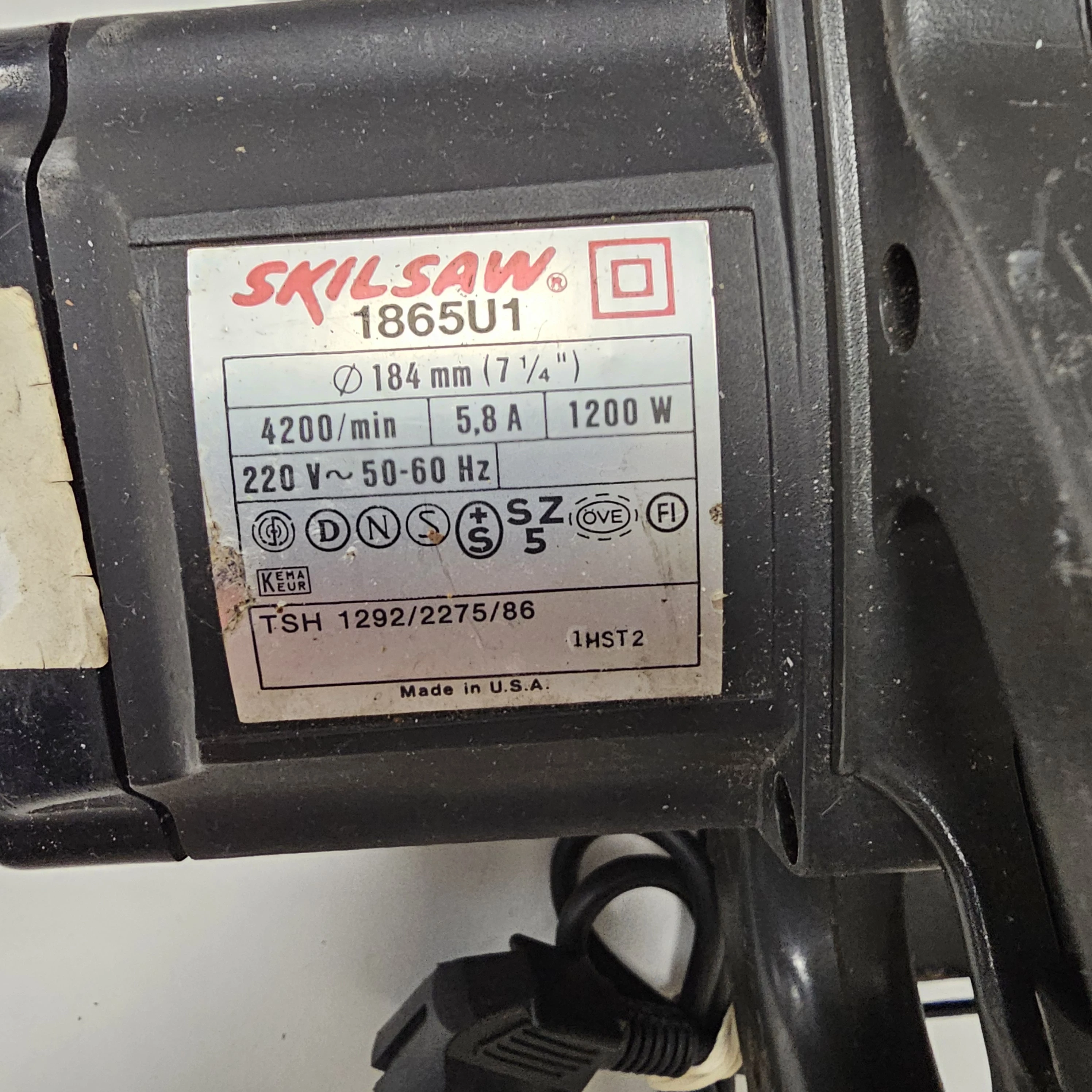 pilarka-tarczowa-skilsaw-1865u1-1200w-marka-129307-22