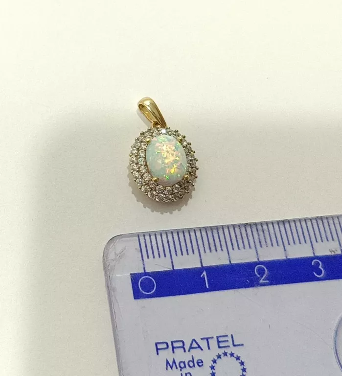 ŚLICZNA ZŁOTA ZAWIESZKA 585 1,81G