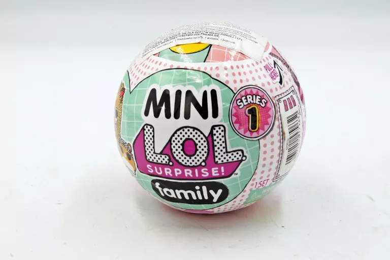 L.O.L. SURPRISE OMG MINI FAMILY