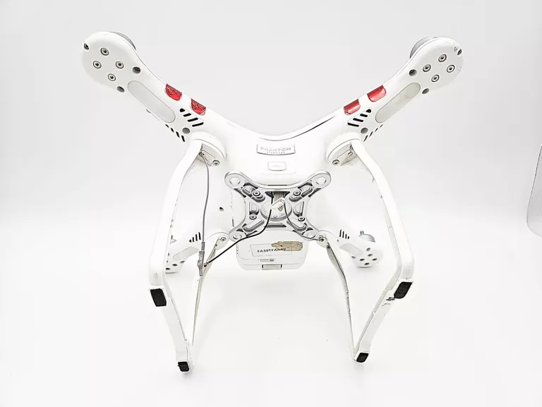 DRON DJI PHANTOM 3 STANDARD (OPIS)