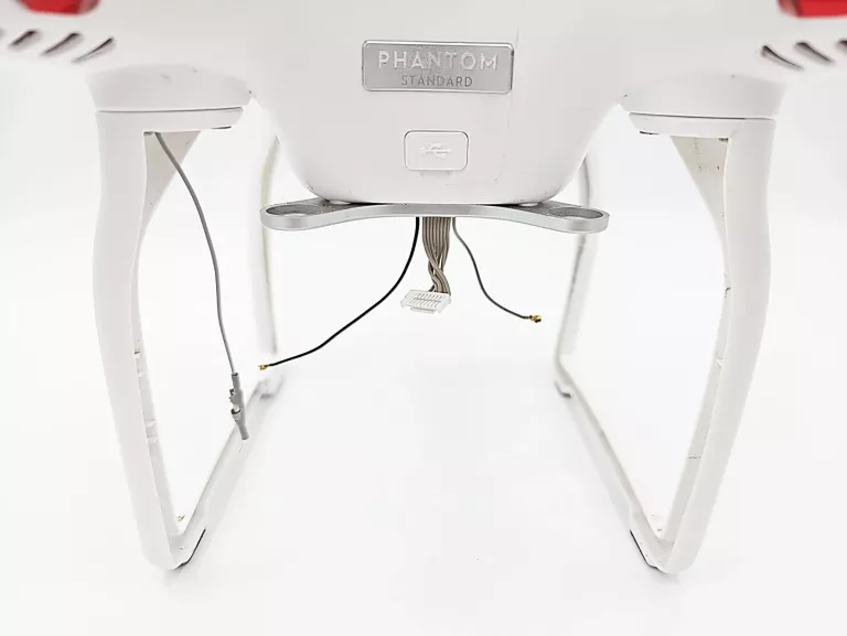 DRON DJI PHANTOM 3 STANDARD (OPIS)