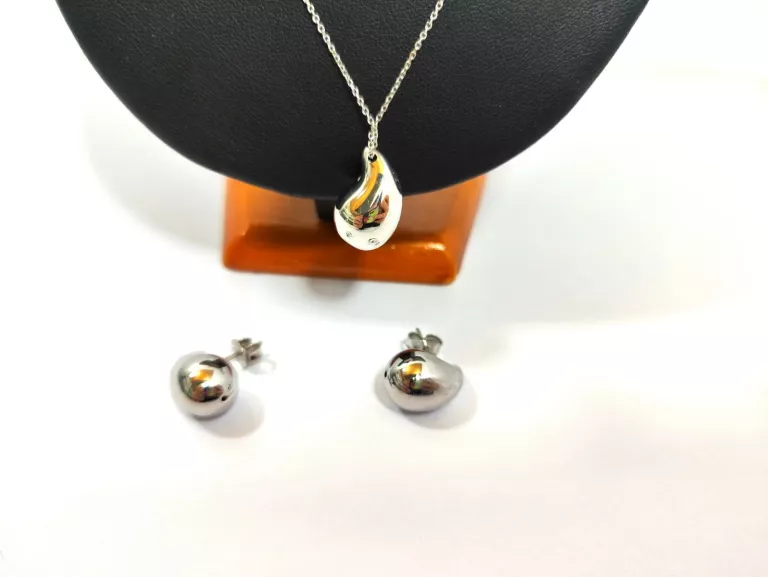 zestaw-srebnej-bizuterii-lancuszekkolczyki-starowislna-16-krakow