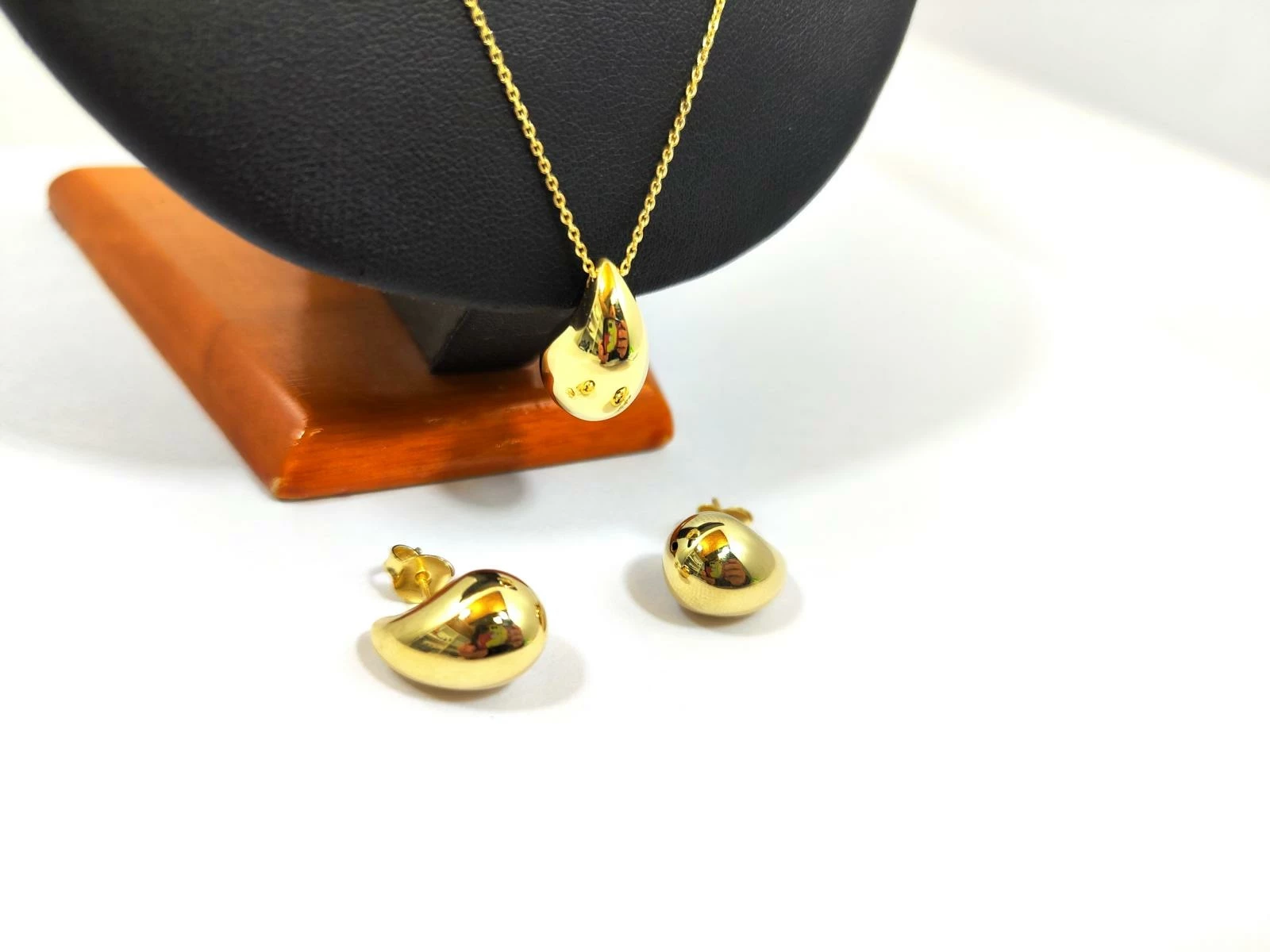 zestaw-srebnej-bizuterii-pozlacanej-lancuszekkolczyki-stan-11323-2