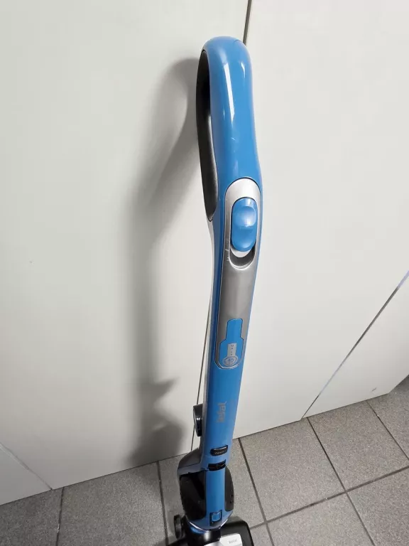 ODKURZACZ PIONOWY TEFAL DUAL FORCE TY6751