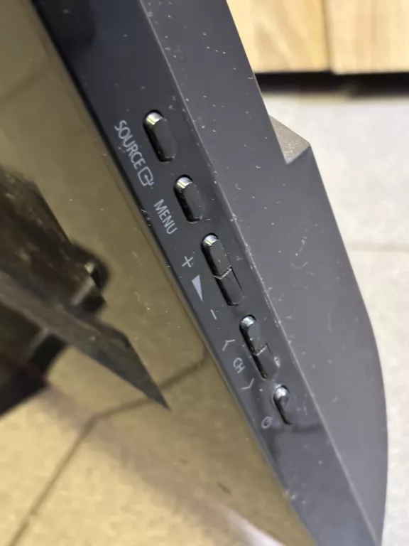 telewizor-samsung-le32b530p7w-pilot-uszkodzony-kod-producenta-le32b530p7w